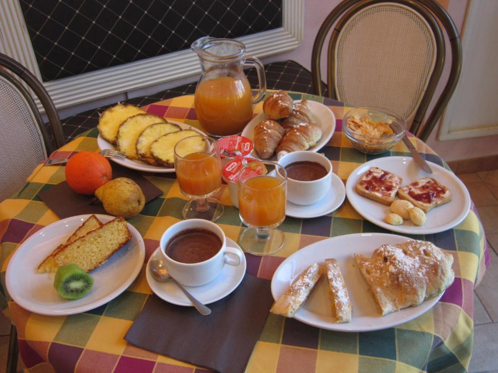 Holiday Rooms Antica Badia فولتيرا المظهر الخارجي الصورة